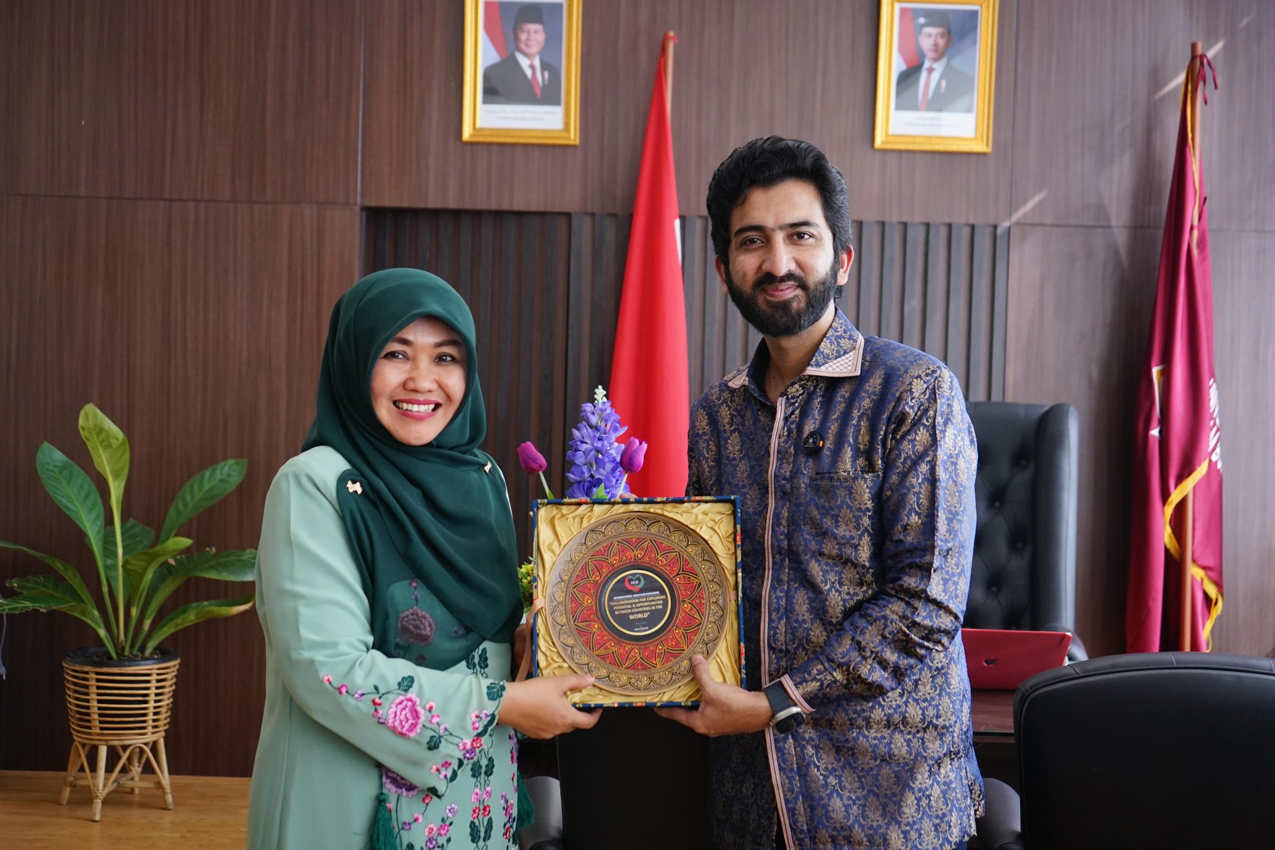 ICE Visits UIN Imam Bonjol Padang, Offers International Collaboration Opportunities for Students